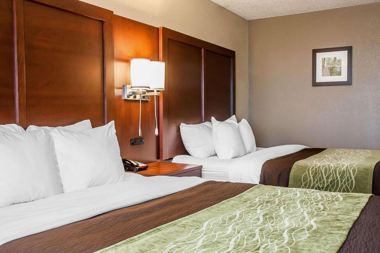 Comfort Inn Fergus Falls Exterior photo